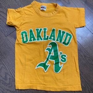 Vintage Oakland A’s Single Stitch Baseball t-shirt kids size 2-3